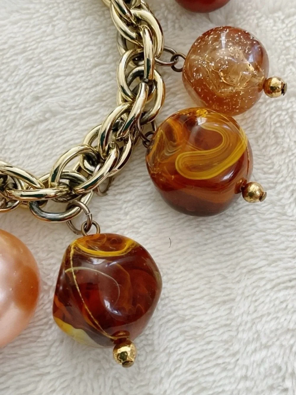 Vintage 1960s–70s cha
